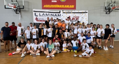 Badminton’da Open 2025 turnuvası yapıldı 