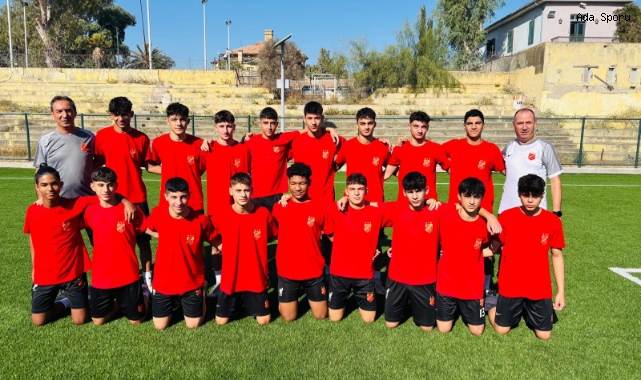 Çetinkaya U17 kampta