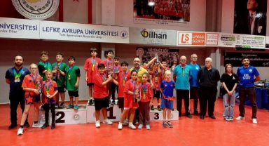 Gönyeli çifte şampiyon