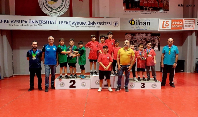 Gönyeli çifte şampiyon