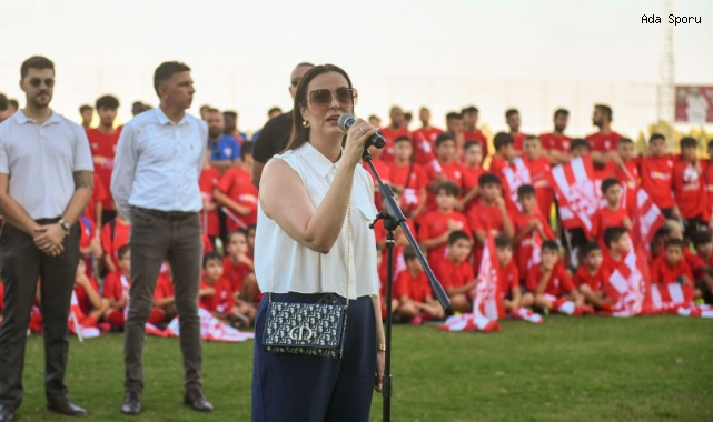 Sinem Baştaş çıkan olaylarla ilgili açıklamalarda bulundu 