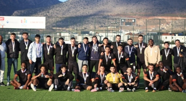 Futbolda şampiyon DAÜ