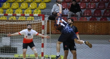 UKÜ ve YDÜ galibiyetle başladı