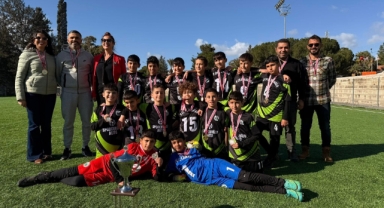 İlkokullar Arası Futbolda Şampiyon 9 Eylül İlkokulu