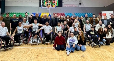 Vakıflar galibiyet serisini sürdürüyor