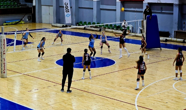 Voleybol Liglerine devam edilecek