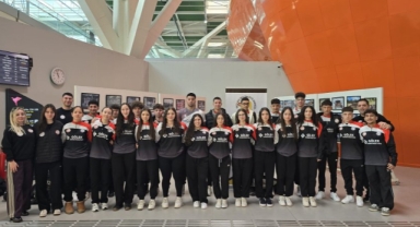 Badminton U19 Milli Takımımız Türkiye Şampiyonası için Ankara'da