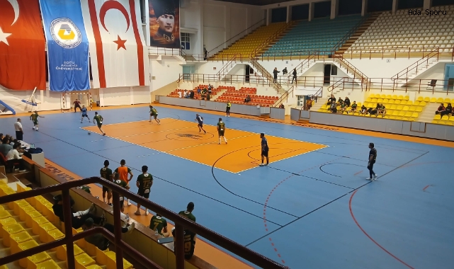 DAÜ’de Salon Futbol Turnuvası Başladı