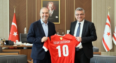  Cumhurbaşkanılığı’nda futbol konuşuldu