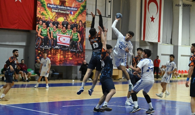 Girne'de Hentbol Gecesi