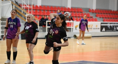 Hentbol Kadınlarda 2.Hafta Tamamlandı