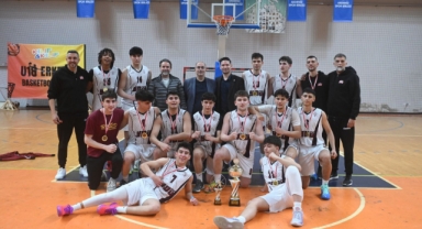 U18 Erkekler Şampiyonu YDÜ