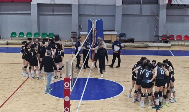 Voleybol Kadınlar Ligi'nde DAÜ final serisini eşitledi