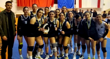 Voleybol Kadınlar Liginde şampiyon Koop Bank LVA 