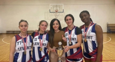 3x3 Basketbolun şampiyonu Levent Kolej