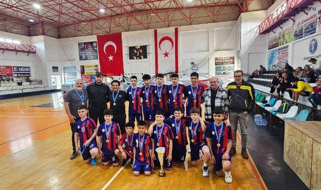 Erenköy Karpaz Belediyesi Çifte Şampiyon