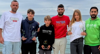 Genç raketler Antalya'da parladı