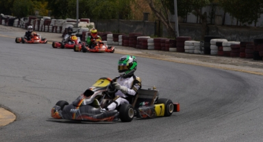 Kartingciler piste çıktı