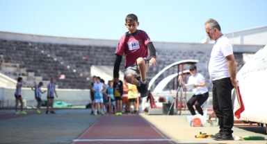 Küçükler finaller için yarışıyor