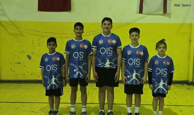 Lefkoşa Badminton Hedefe İlerliyor 