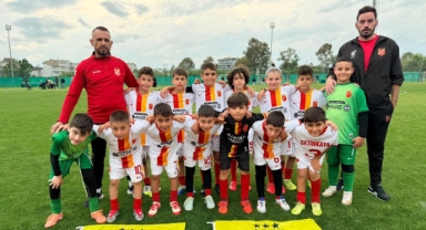 Çetinkaya Urcan Vangöl Akademi Antalya’da Şampiyon 