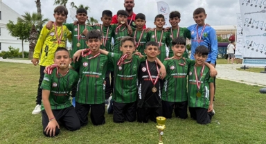 Küçük Kaymaklı U11 Takımı Antalya’da şampiyon
