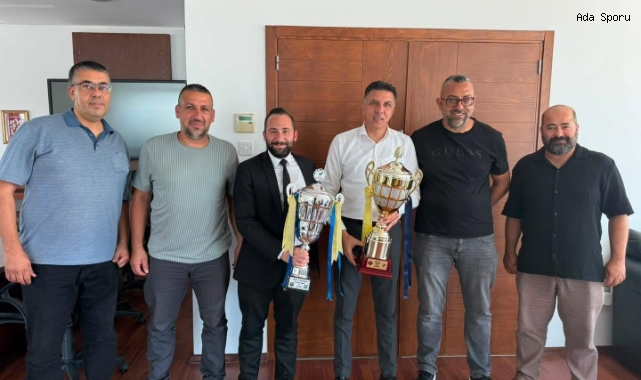 Yılmazköy SK’dan Başkan Hüseyin Amcaoğlu’na Ziyaret