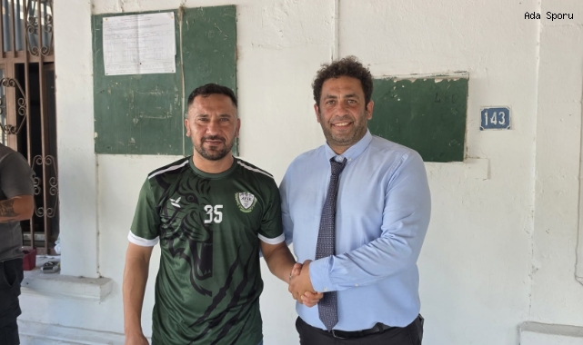 Adil Uçar, Yeşilova'da